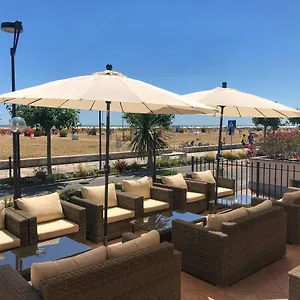 https://hotel-karibe.hotelinveneto.com